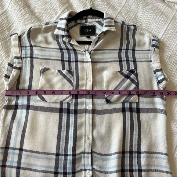2/$30 Rails Soft Blue and White Plaid Casual Button Down Short Sleeve Shirt - Picture 7 of 10